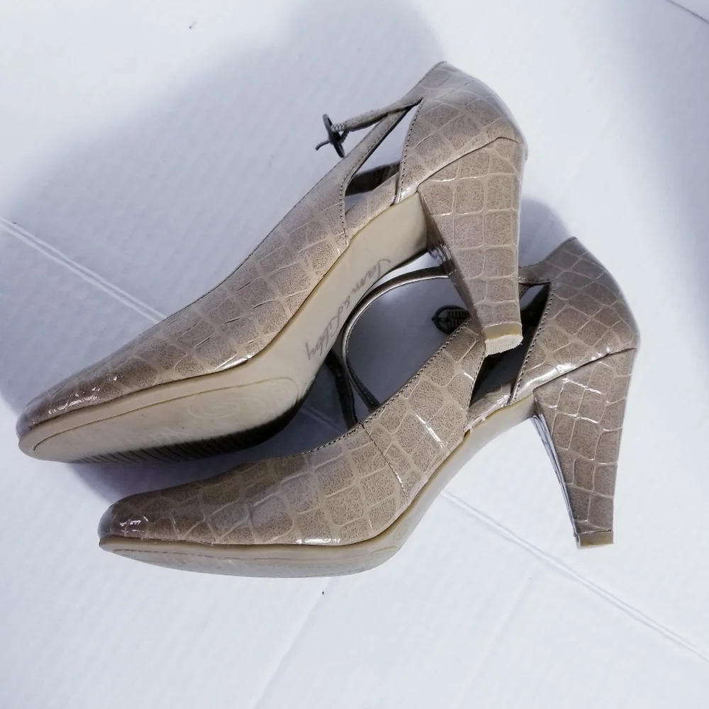 SAM & LIBBY TEXTURED HIGH HEEL TAN SHOE SIZE 6